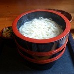 手打ちうどん　はすや - 釜揚げうどん大盛り