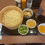 丸亀製麺 - 