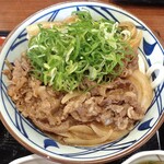 丸亀製麺 - 焼きたて肉うどん ぶっかけ（冷・並）