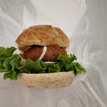 THIS Izu SHIITAKE Burger Kitchen - 