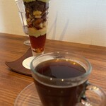 Coffee to Parfait no Omise Kurocafe - 