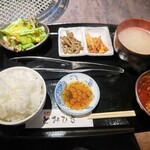 Yakiniku Tomihisa Omori Kaigan - 