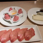 Yakiniku Ginza Kobau Namikidori Ten - 