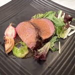 Classica Omotesando - 特選牛フィレ肉のロースト おろしポン酢のソース 季節の野菜添え