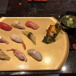 Kanazawa Maimon Sushi Shukugawa Gurinpureisu Ten - おまかせ特上握り、お椀・茶碗蒸し付き