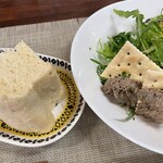 ビストロ アンプル 南欧食堂 - パンかライスが選べます