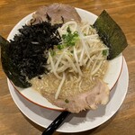 ラーメンだるまや - 料理写真: