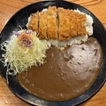 Tonkatsu Ine Nakamachidaiekimaeten - 