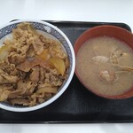 Yoshinoya Kamata Higashiguchi Ten - 牛丼（並）とあさり汁