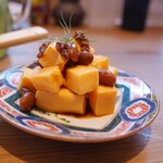 Yakitori Haretsubame Torasuto Tawa Ten - チェダーチーズのソイの実醤油漬け