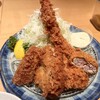 とんかつ勝 - 料理写真:メニュー写真よりもすごくボリュームがあって豪華