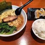 Yokohama Ramen Toumei Ya - 