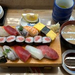 Sushi Masa Nakano Honten - 