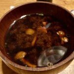 Bodaiju - 味に深みのある赤だしの味噌汁。