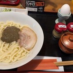 じゃじゃめん 八番 - 料理写真:じゃじゃ麺中盛　チャーシュー、ちーたん付き¥1020