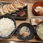 Nikujiru Gyoza no Dandadan Nerima Ten - 