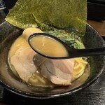 Yokohama Iekei Ramen Kakeru Ya Fujioka Ten - 料理