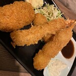 Maruya - エビフライ、カニクリームコロッケ、魚フライ、うずら串