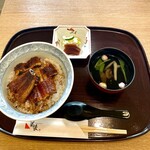 ひつまぶし名古屋備長 - うなぎ丼（4切れ）肝吸い