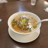 生野飯店 - 料理写真:ピリ辛ラーメン 900円