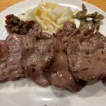 利久 - 牛タン大判焼き　ありがたい廉価版