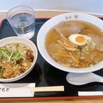 MENSHOU WADACHI - 佐野ラーメン750円税込と豚めし350円税込