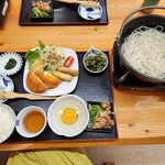 Goto Tenobe Udon Oddon Tei - 地獄炊きうどんセット