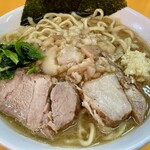 ラーメンエース - 料理写真:[限定]家系(ﾆﾝﾆｸｱﾌﾞﾗ)