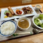 Shokusai Chubo Jardin - Aランチ（洋食）　ポーク肩ロース生姜焼き 春巻 焼売
                      　スープ/サラダ/デザート