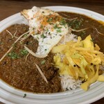 Apunadaba - 肉カリーと肉カリーのあいがけ マトンカリー変更版。