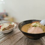 Ramen Dairen - 小カレー、辛みそ