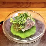 日本料理 太月 - ③お造り：島根のどんちっち（鯵）大葉と茗荷とネギ