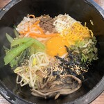 韓国厨房　尚州本店 - 尚州10種の石焼ピビンバ