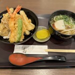 Udon Dokoro Nagomi Tsurutsuru - 