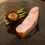 Restaurant Bel Oiseau - 肉料理 三元豚 椎茸 アスパラ