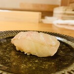 Sushi Taito - ② 白甘鯛（2.6kg：10日寝かせ）