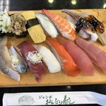 ジャンボおしどり寿司 - 料理写真: