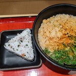 Menya Sannomiya - かけ蕎麦とオニギリ〜290円超特定食