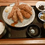 253181308 - ミックスフライ定食 1380円税別