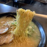 Mentomi Tenyo Taishobashi Ten - 麺リフト\(//∇//)\