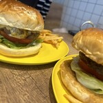 OLU BURGER KYOTO RAKUSAIGUCHI - 