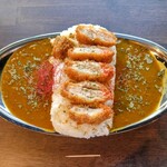 Curry Stand - あいがけカリー特盛り400gに三元豚ロースカツをトッピング