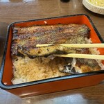 Suzuki - ちょっと肉薄？締まり目？ご飯は硬めで鰻と合う！