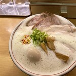 濃厚鶏そば 葵 - 料理写真: