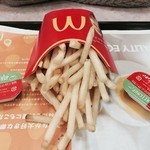 マクドナルド - 2014/03 それにマックフライポテト全サイズ 150円期間限定ということで、マックフライポテト（L）を追加。これで十分カロリー補給できました