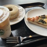 Starbucks Coffee Fukuoka Shingu Ten - 