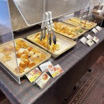 Kamakura Pasta Kurashiki Ten - ランチメニュー選択でパン食べ放題　時間無制限