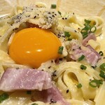 Kamakura Pasta Kurashiki Ten - 厚切りベーコンのカルボナーラ¥1510内