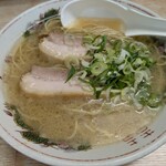 Hakuryu Ramen - ラーメン650円