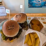 YAMBURGER Ishigaki Jima - 